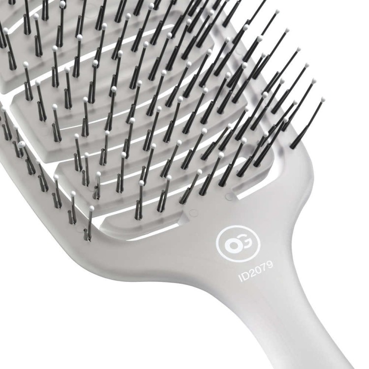 OG-ESSENTIAL-CARE-FLEX-Medium-Hair-Bristles-Ice-Grey-3.jpg